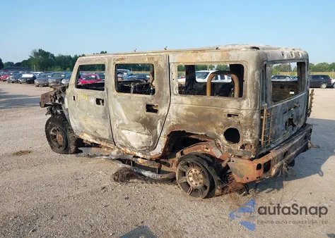 2004 Hummer H2 z USA, uszkodzony, nr VIN 5GRGN23U44H120559